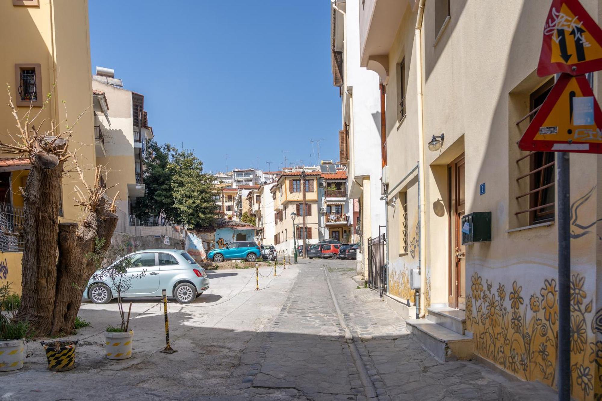 Angels Apartment Free Private Parking Салоніки Екстер'єр фото